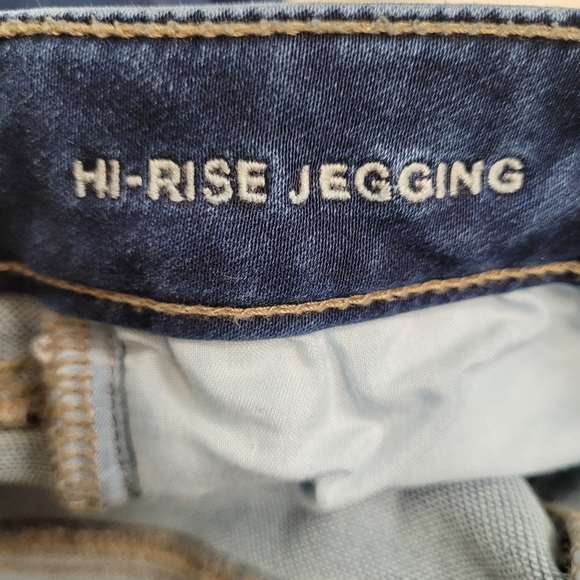 AMERICAN EAGLE Next Level Stretch Jeggings ** Size 6 ** - Picture 3 of 7